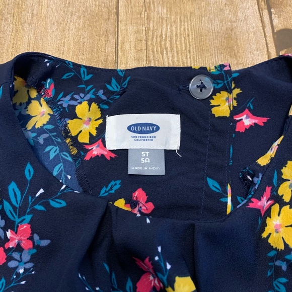 Old Navy | Tulip Back Floral Tank - Picture 4 of 4